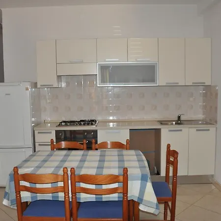 Apartman Majda